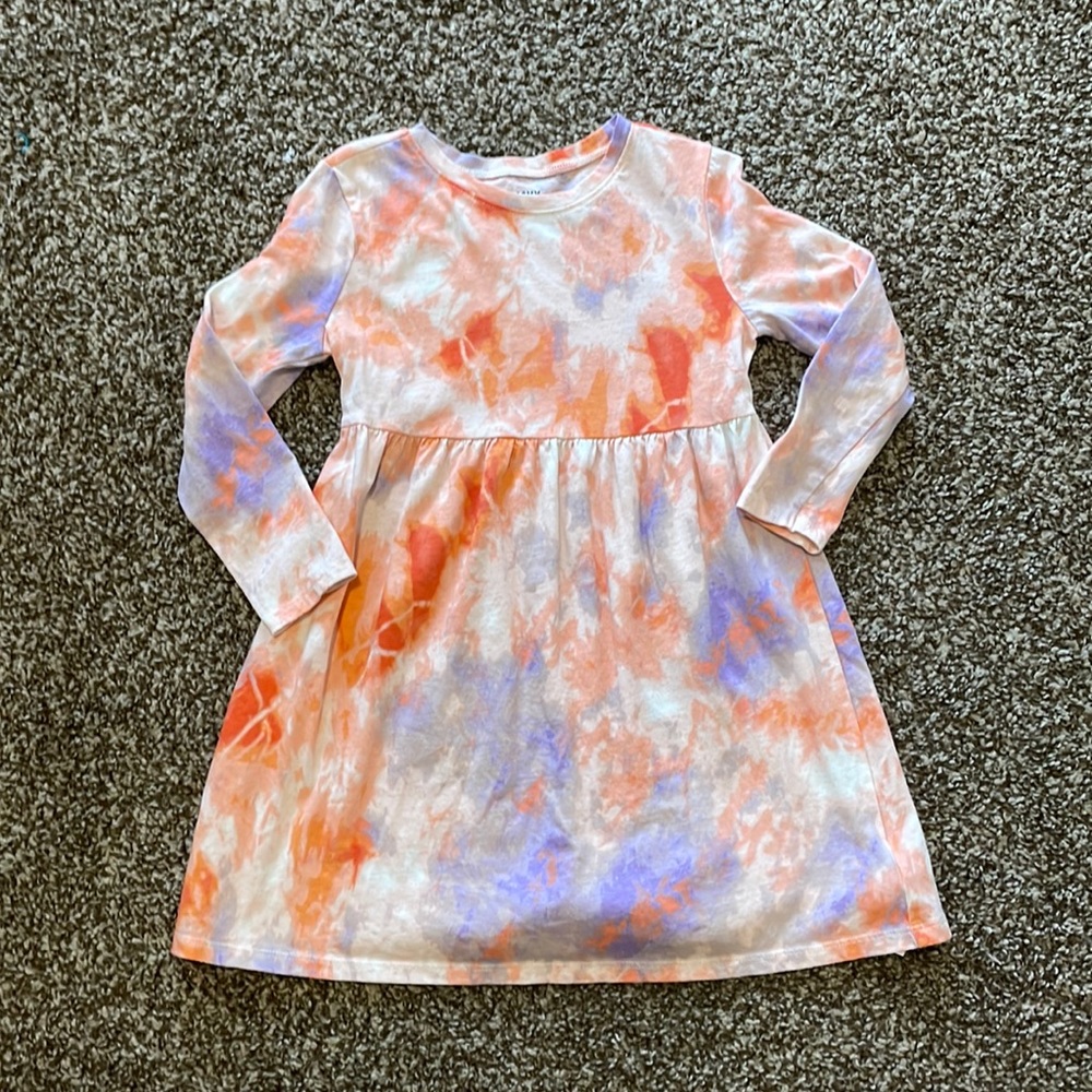Girls long sleeved dress